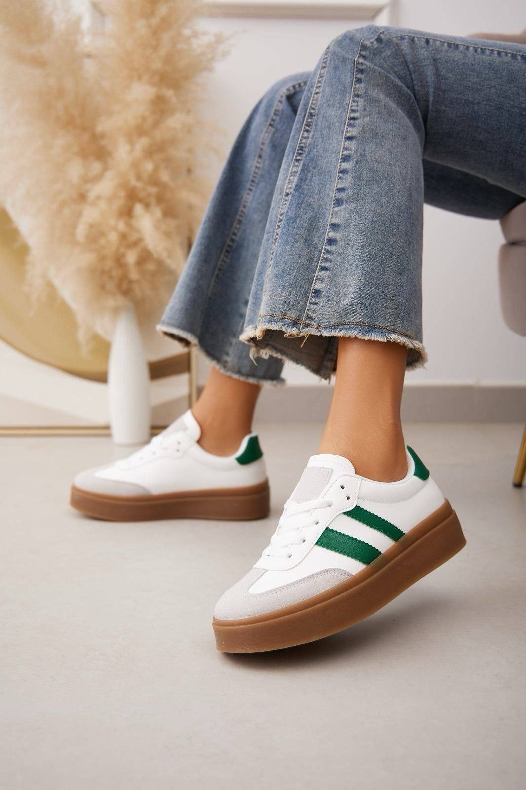 WOMEN'S ROUND TOE DOUBLE STRIPED GUM THICK SOLE SNEAKERS